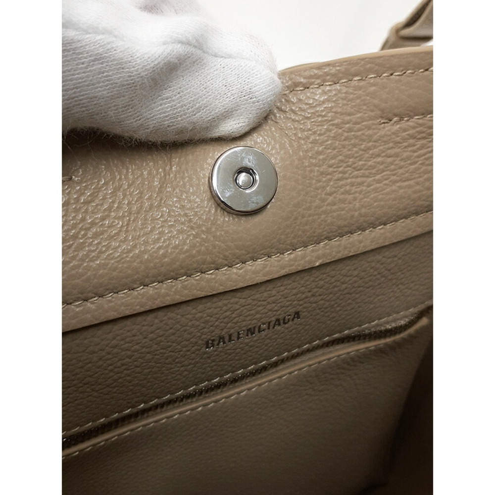 Balenciaga Tote Shoulder North XS Everyday Bag South - Picture 4 of 9
